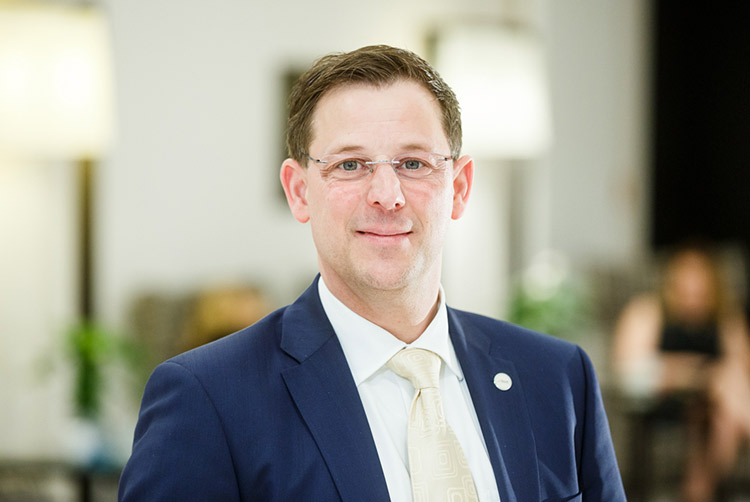 Oliver-D. Helfrich - BVFI